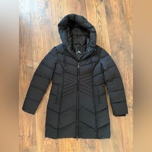 Point Zero Women's Black Puffer Jacket
